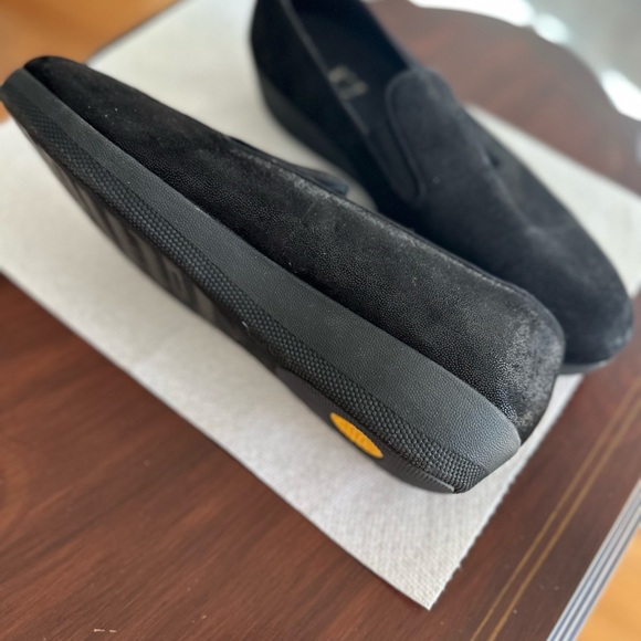 Fitflop shoes. Very light weight, Size 11.  Excellent condition. - Picture 2 of 2